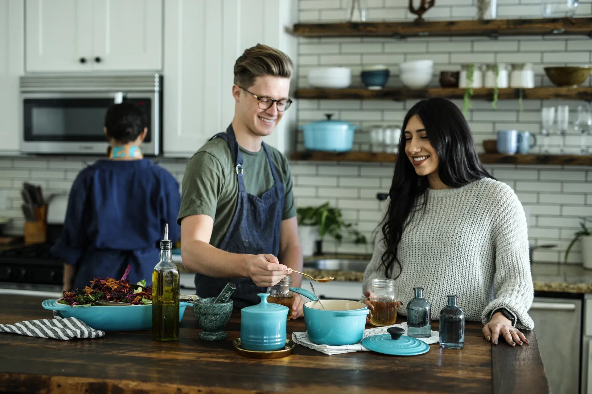 mother’s day promotion ideas: cooking class