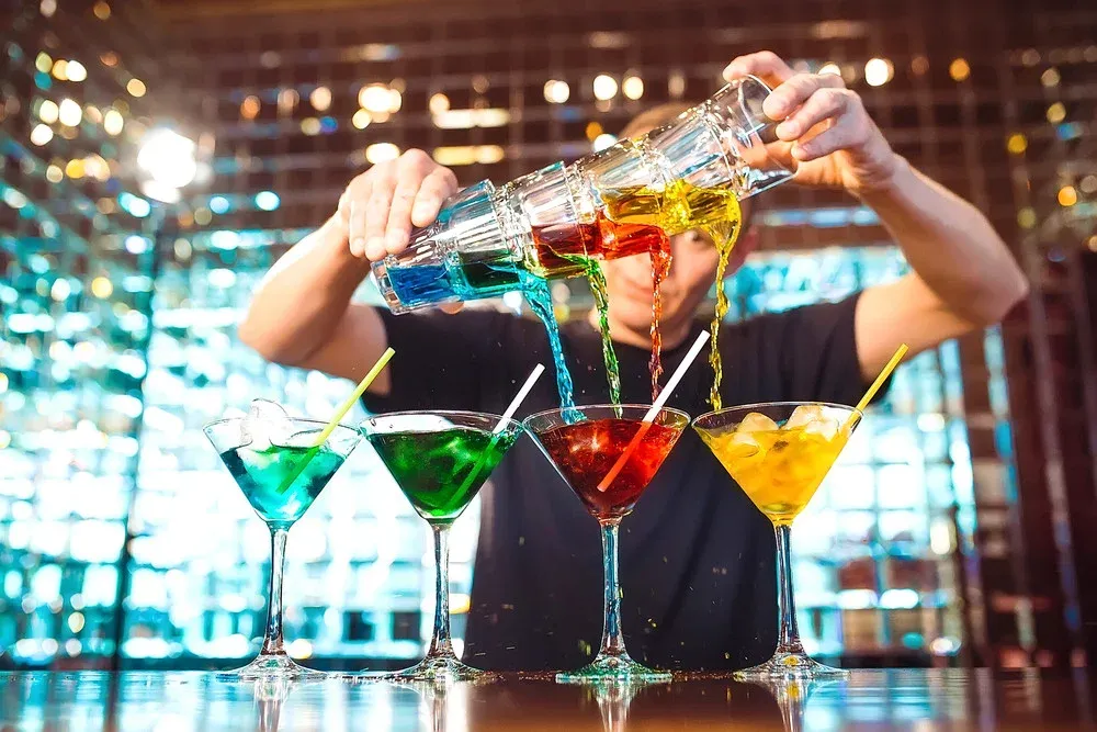 buying a bar - cocktails bar