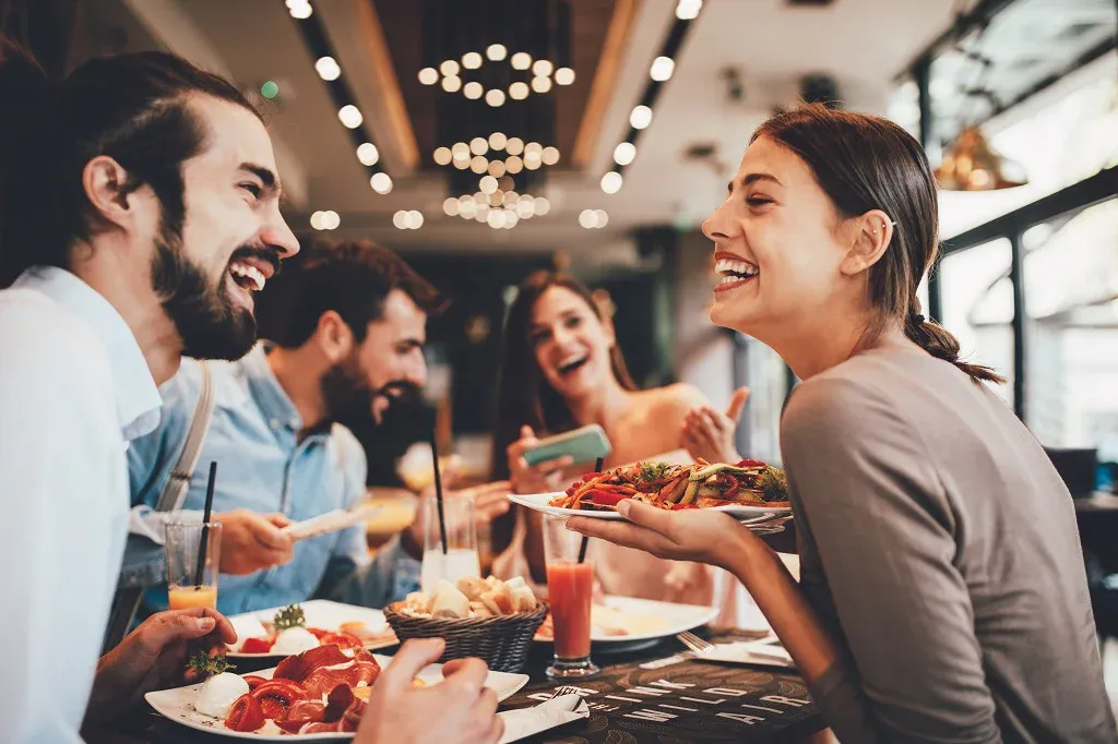 running a restaurant - customers in a restaurant