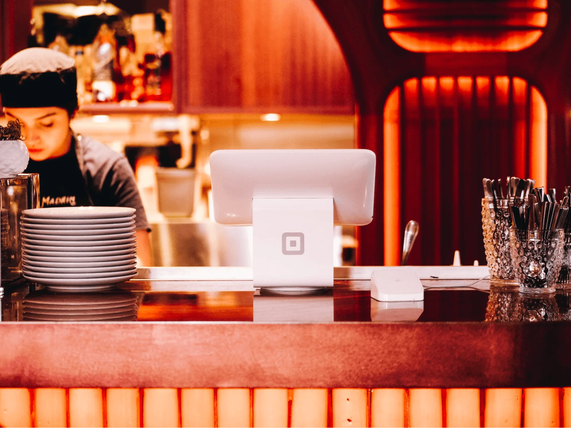 how to use ai for restaurants - ai restaurant use cases