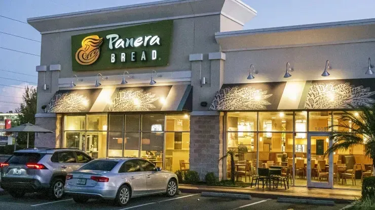 fast casual restaurant - panera bread
