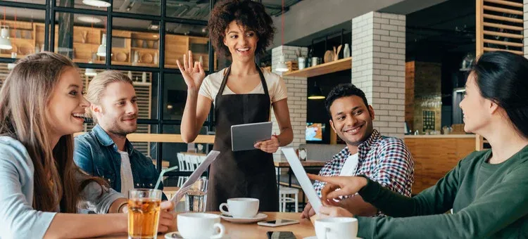restaurant sop - serving guests in a restaurant