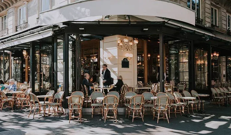 what is a bistro - example of a bistro