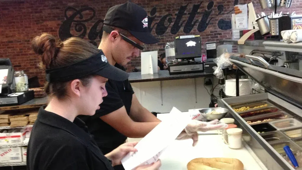 fast food management - fast food restaurant employees training