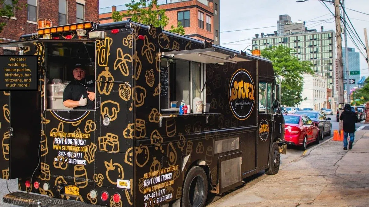 how to start a food truck - food truck example