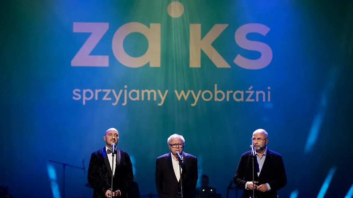 muzyka w restauracji - czym jest ZAiKS