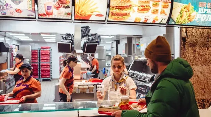 fast food management - fast food restaurant employees teamwork