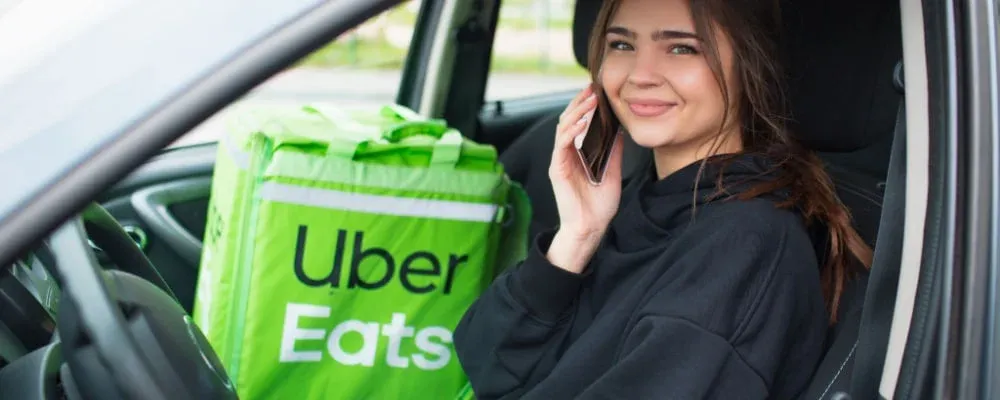 uber eats zarobki - kurier ubereats