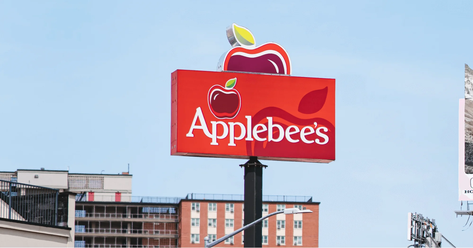 popular chain restaurants - applebees restaurant photo