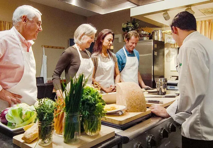 restaurant revenue streams - cooking classes