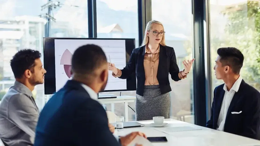buying a coffee shop - presenting a business plan to potential investors