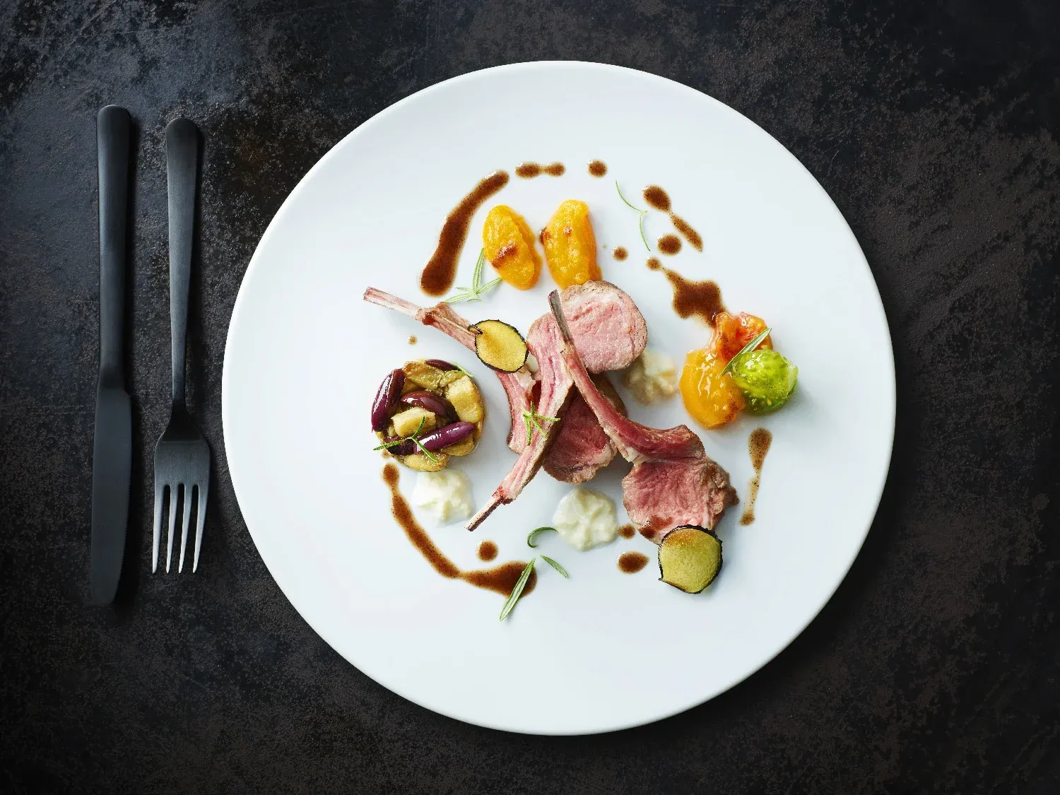 For fine dining photography, make sure to keep a clean background