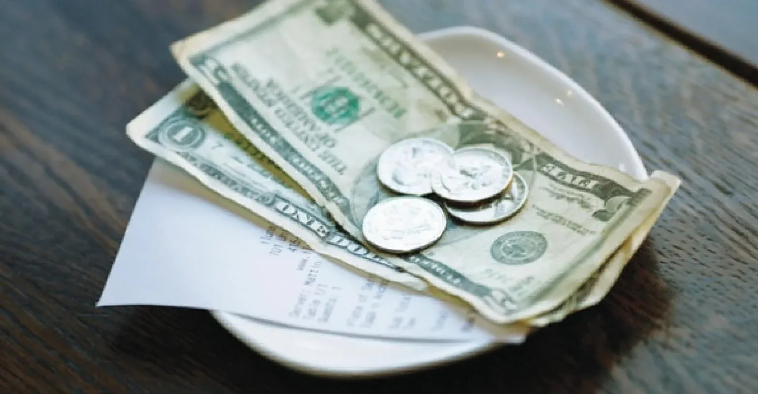 do you have to pay gratuity at a restaurant3