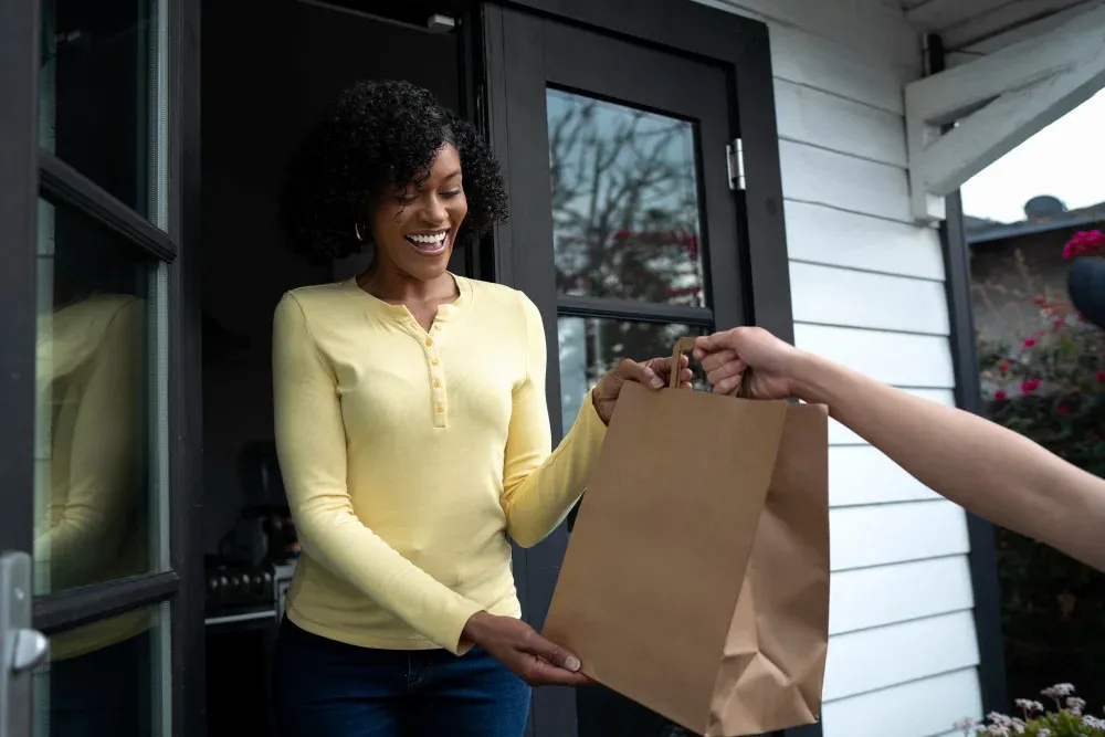 How to Start a Food Delivery Business in 2024 (Step-by-Step)