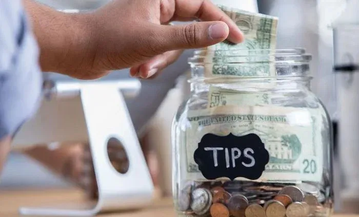 gratuity in restaurants5