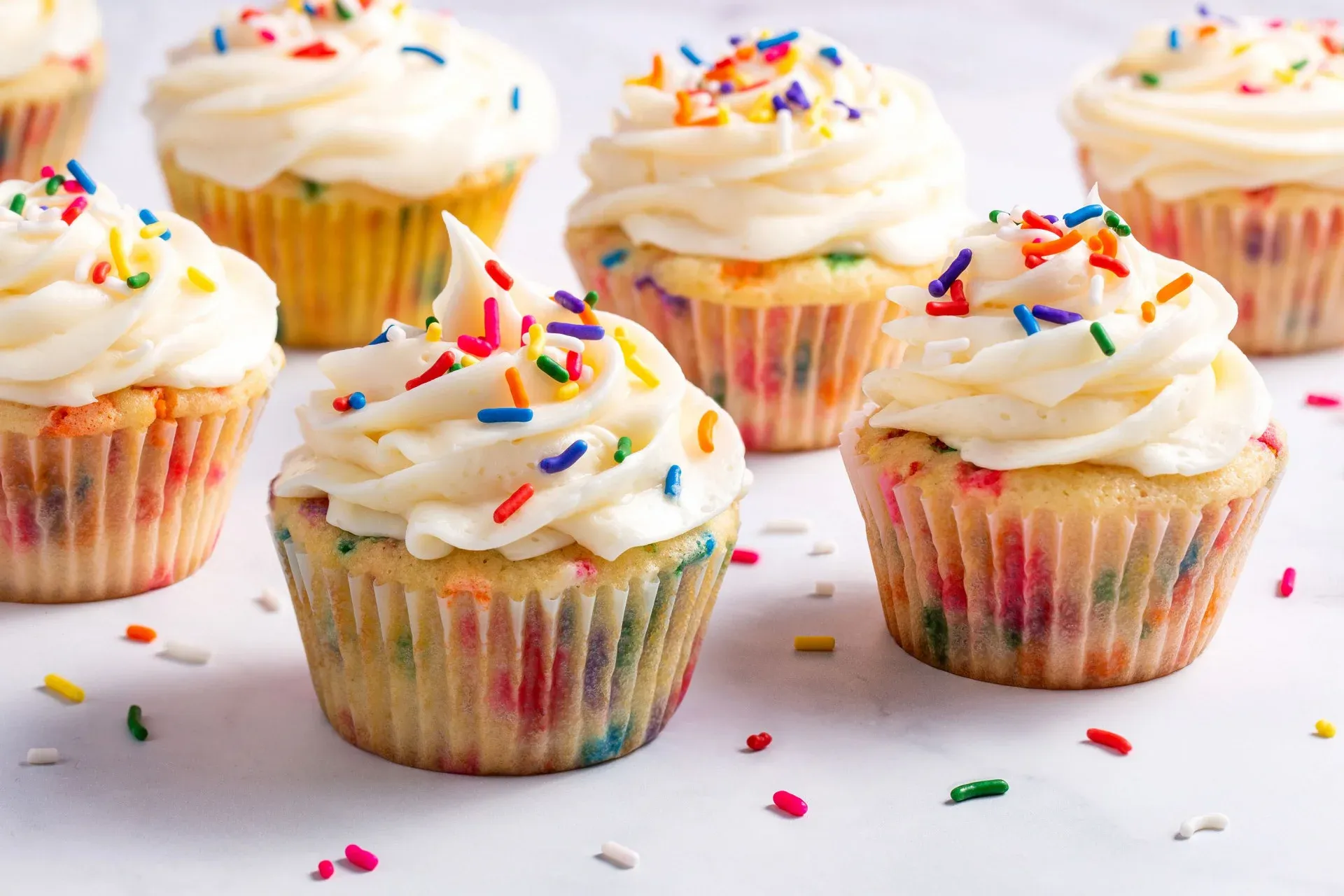 When looks for ways on how to start a bakery business online, focus on your niche