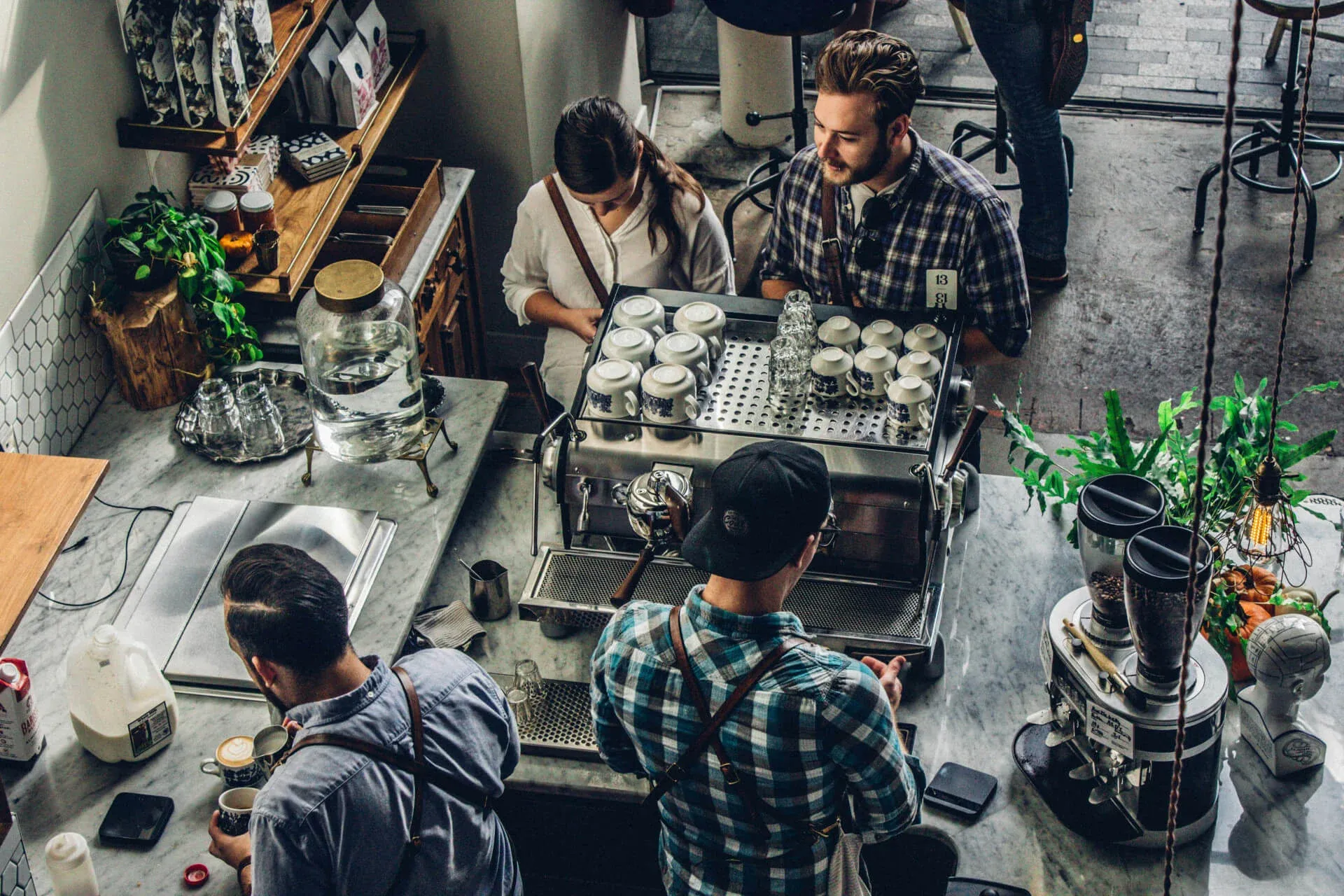 17 Ways How to Increase Foot Traffic in a Restaurant