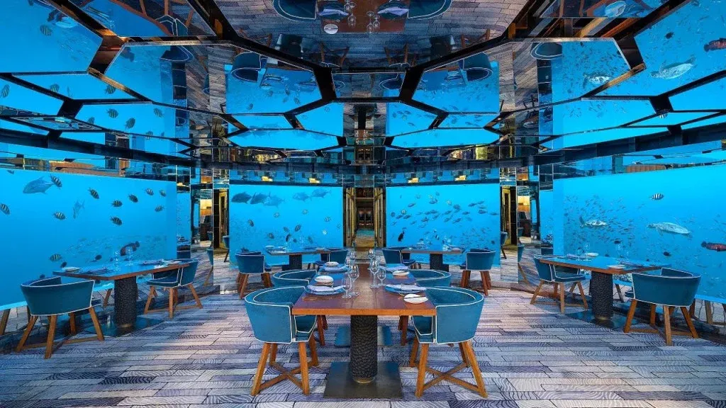 modern-restaurant-design-underwater-concept-1024x576.webp