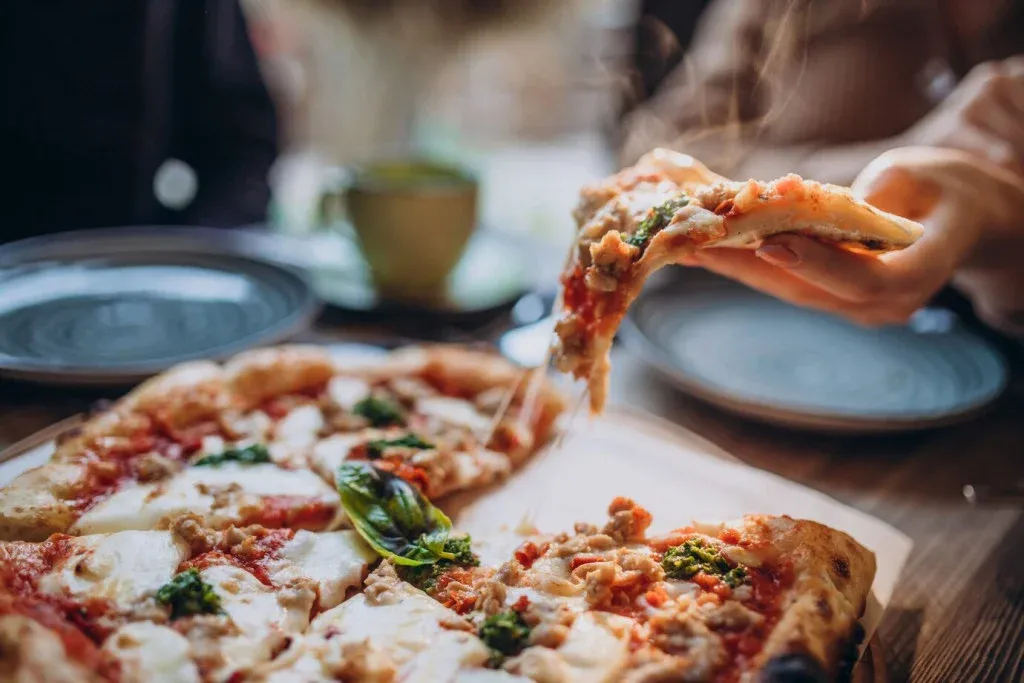 pizza-marketing-pizza2-1024x683.webp