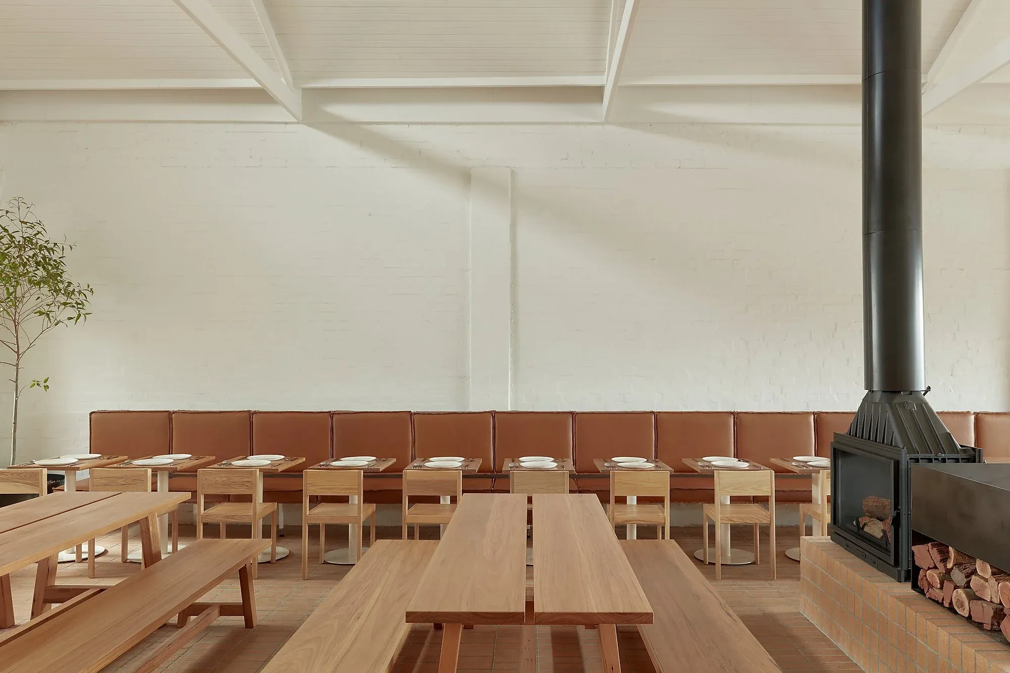 Your restaurant identity should reflect your business’ values, themes, and your target audience.