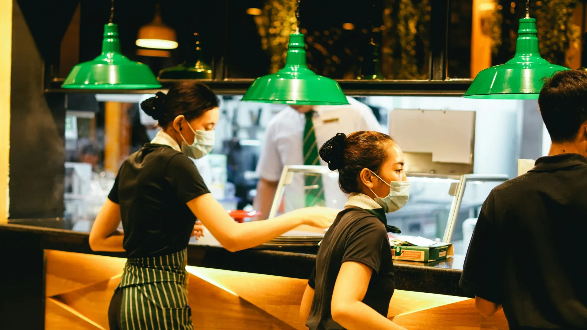 110 Restaurant Terms and Definitions (Restaurant Lingo Guide)