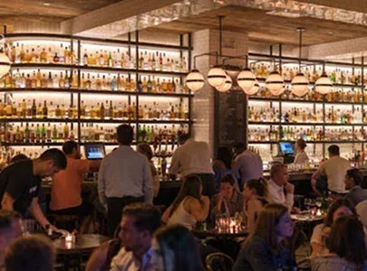 who-full-service-restaurants.webp