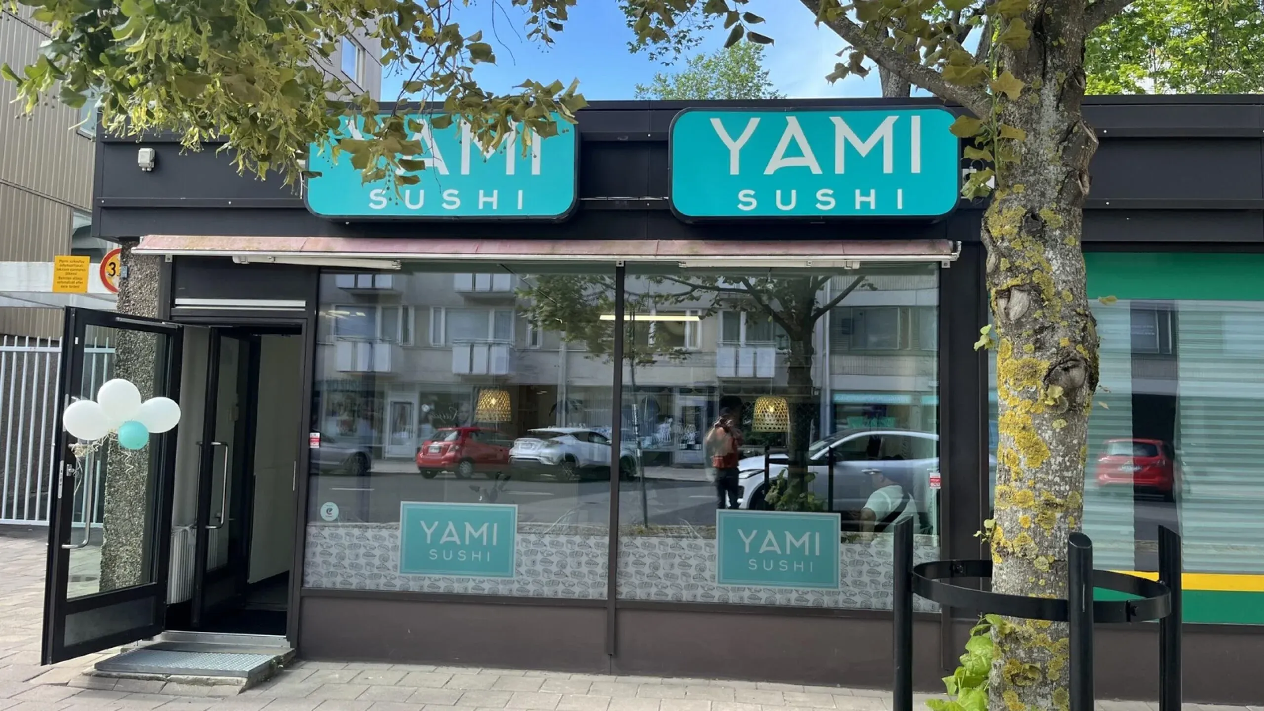 yami-sushi.webp