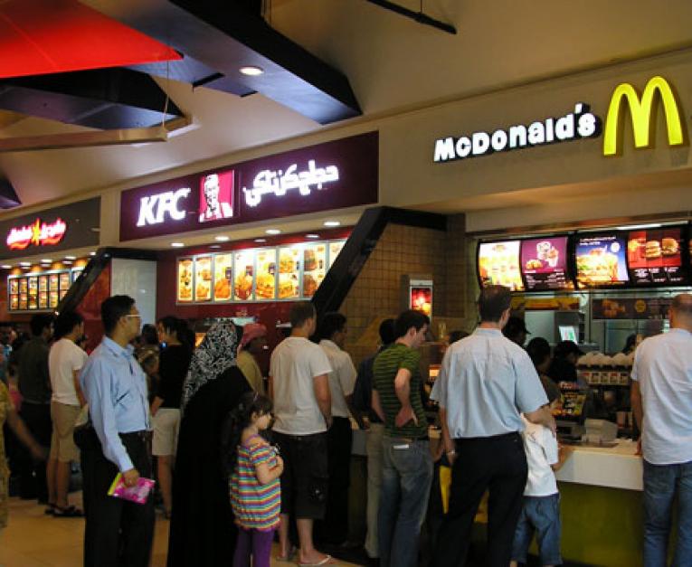 how to start a fast food restaurant - in the food court