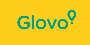 aplikacje do zamawiania jedzenia - glovo logo