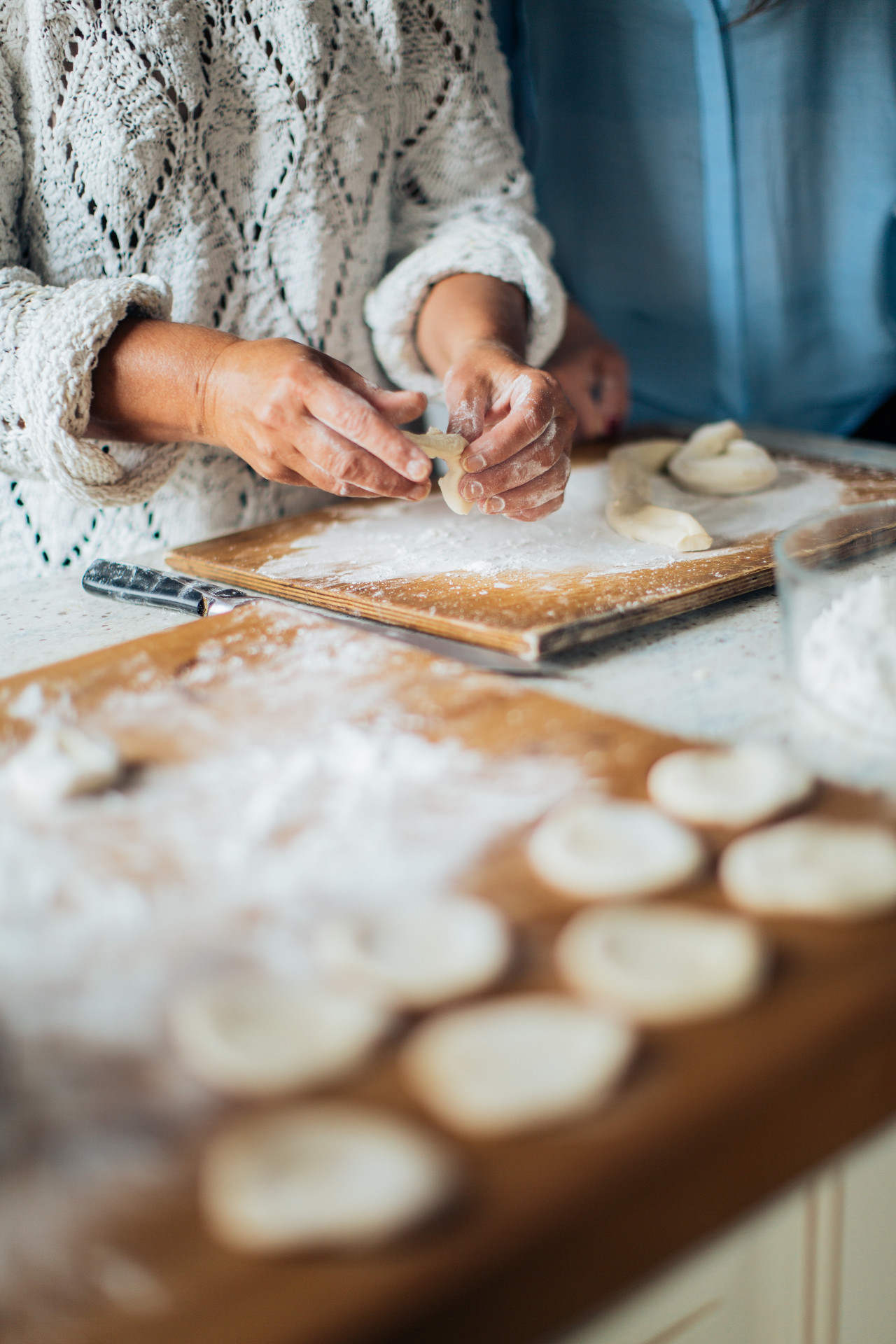  how to start a bakery - baking