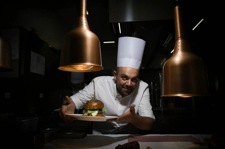 Executive Chef Salary How Much Do Executive Chef Make UpMenu executive-chef-salary-how-much-do-executive-chef-make-upmenu