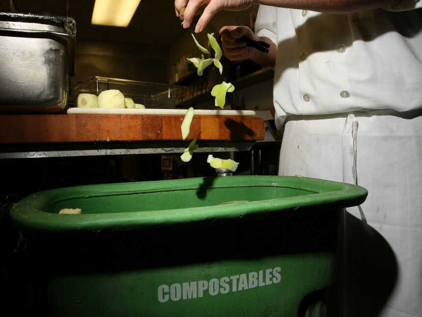 An example of restaurant food waste