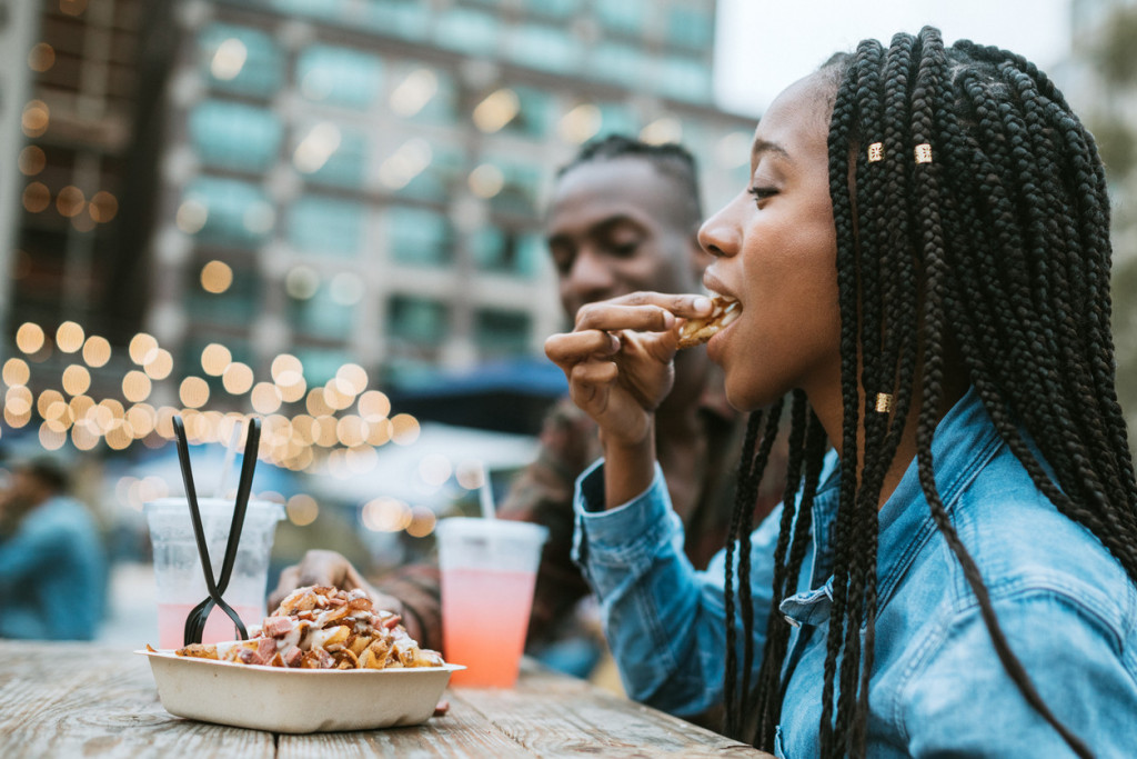 how to run a food truck - serving unique dishes in a food truck